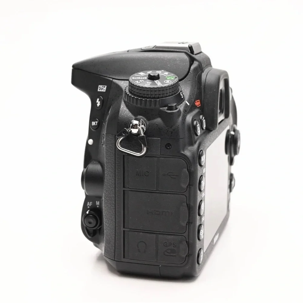 Nikon D7100 Black Digital Camera